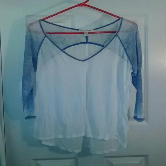 Billabong long sleeved v-neck