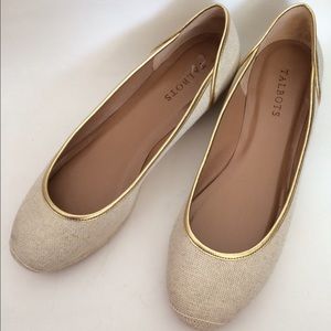 Talbots cream and gold flats size 9.5