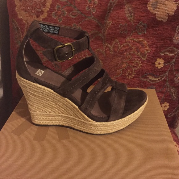 Ugg wedges