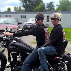 Meet your Posher, Cynthia