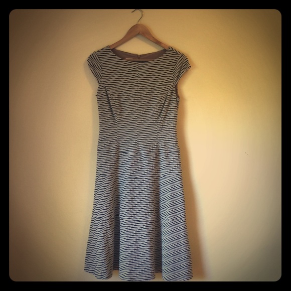 Anne Klein Princess Line Dress - Size 4