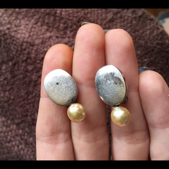 Vintage Sterling silver and pearl clip on earrings