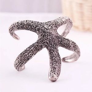 Silver starfish bracelet
