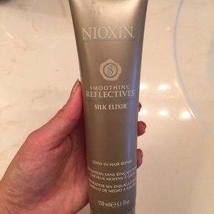 Nioxin smoothing reflectives silk elixir 5.1 once