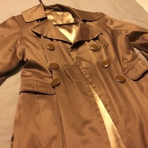 Gold/brown jacket