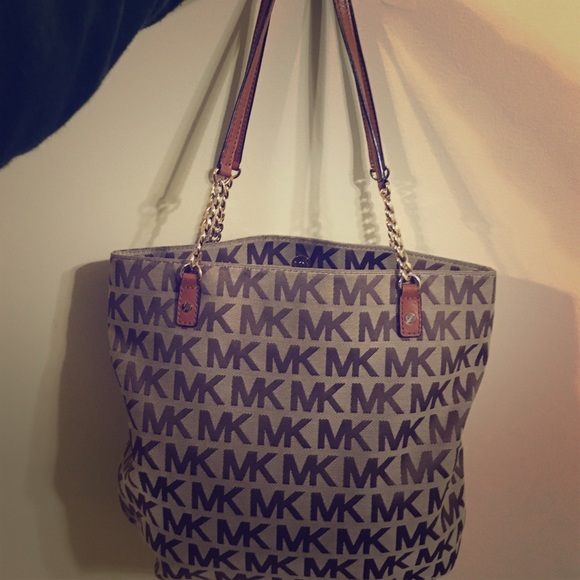 Michael Kors tote