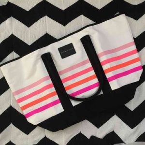 LIMITED EDITION VS SUNKISSED BEACH TOTE