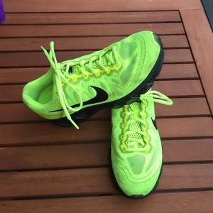 Men's Size 8 Nike Air Max Sneakers