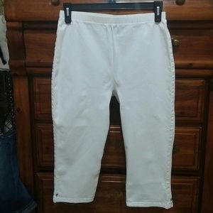 💀White Capris sz XL