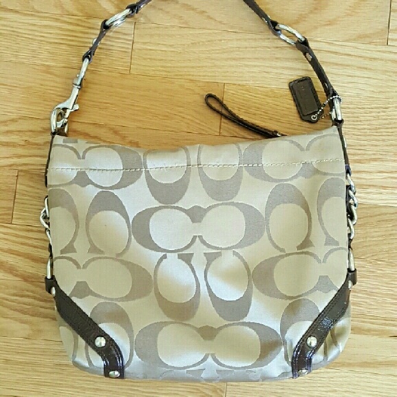 Coach medium handbag bag  purse