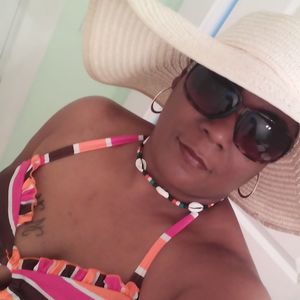 Meet your Posher, Sonya