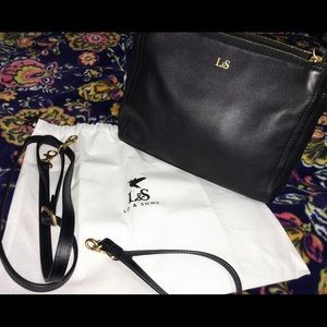 Lo and Sons crossbody bag