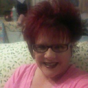 Meet your Posher, Debi