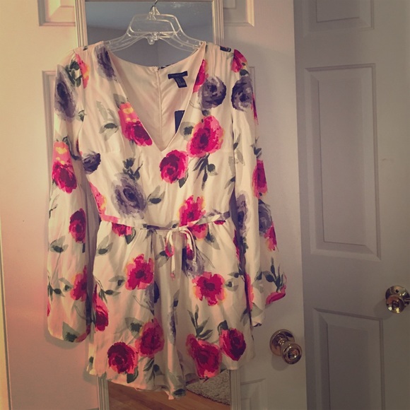Long flared sleeve romper