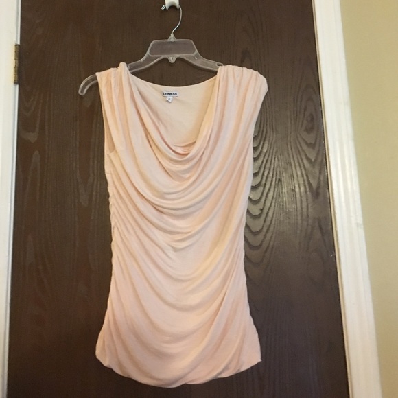 Beautiful Express light pink top