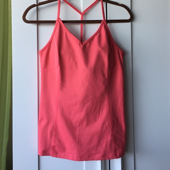 Express athletic too with padded shelf bra
