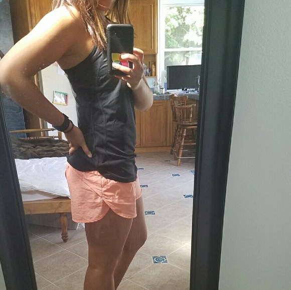 Nike Racer Dri-FIT Running Tank - Picture 3 of 4