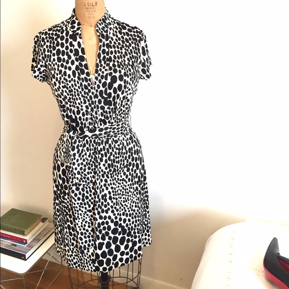 Trina Turk Dresses & Skirts - Trina Turk 🔥