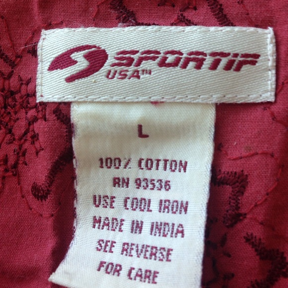 Sleeveless summer top - Picture 3 of 3