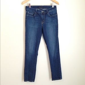 Levi's Mid Rise Skinny jeans.