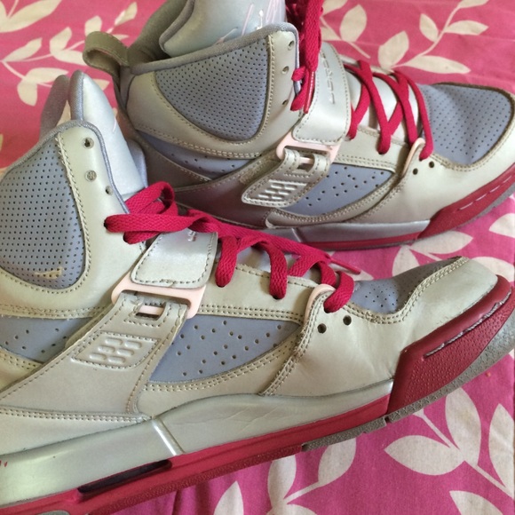 Jordan flights SOLD ‼️ - Picture 4 of 4