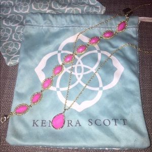 Kendra Scott matching pink necklace and bracelet