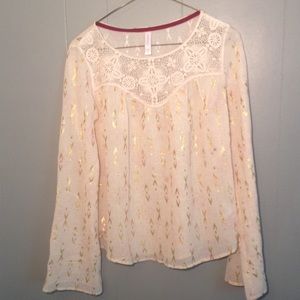 Xhilaration flowy blouse with lace accent