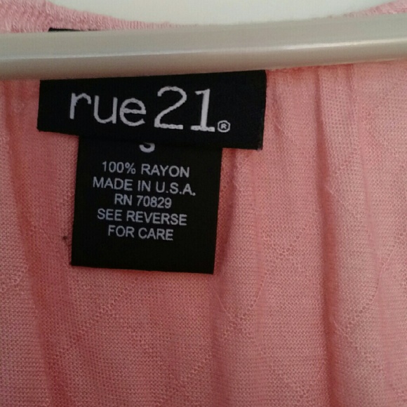 Pink Rue 21 Top - Picture 4 of 4
