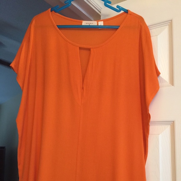 Everly Orange top