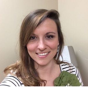 Meet your Posher, Casey