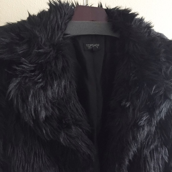 Topshop Black Faux Fur Jacket. - Picture 3 of 3