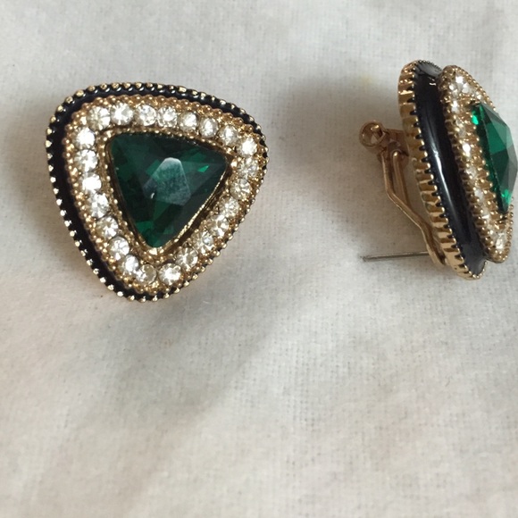 Triangular earrings - Picture 2 of 4