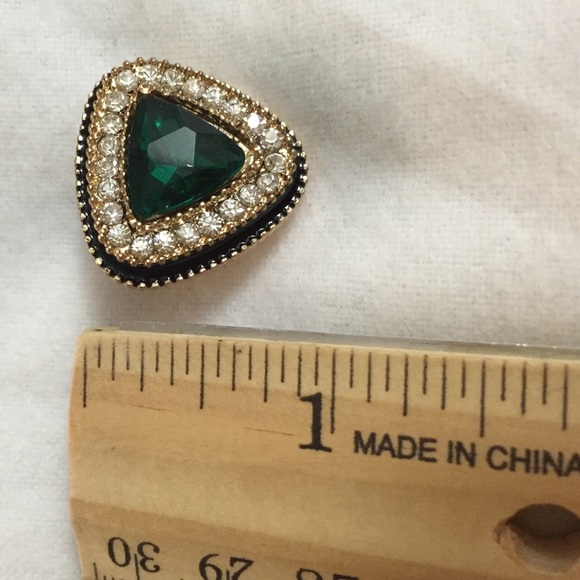 Triangular earrings - Picture 3 of 4