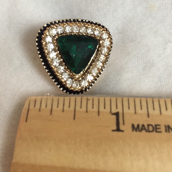 Triangular earrings - Picture 4 of 4