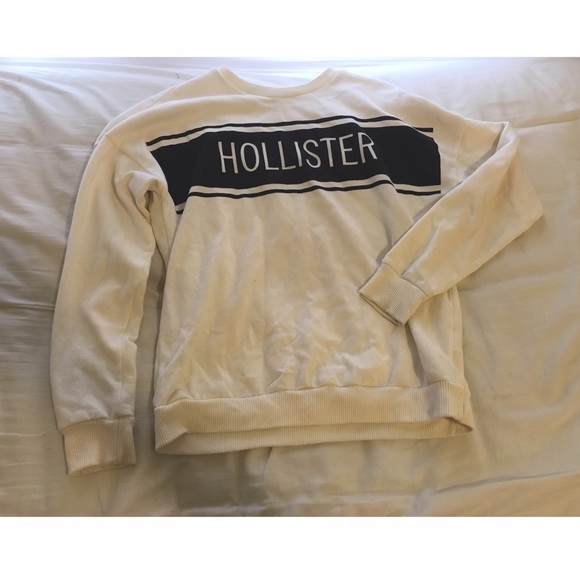 Hollister crewneck sweatshirt
