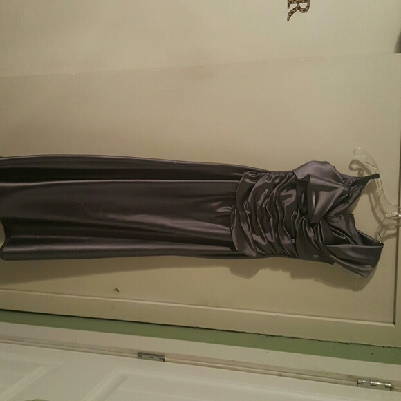 Grey prom dress - Picture 2 of 2