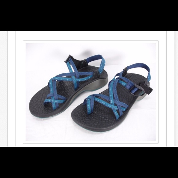 Chacos brand new never worn