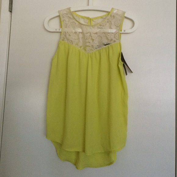 NWT Francesca's Women Fashion Top/Tank Top/Size S