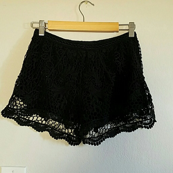 Lace shorts