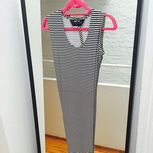 Norma Kamali black and white maxi