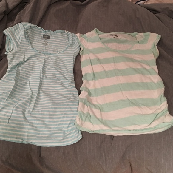 Old Navy maternity t shirts