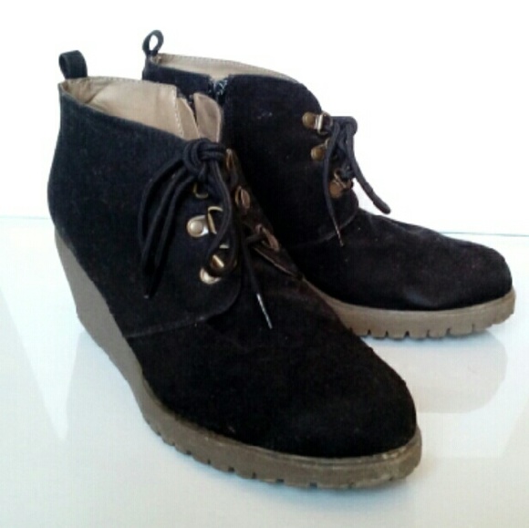 Lane Bryant Suede Wedges