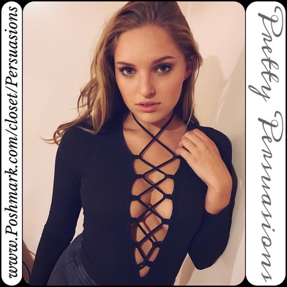 SALE💜Plunging V-Neck Lace Up Long Sleeve Bodysuit - Picture 4 of 4