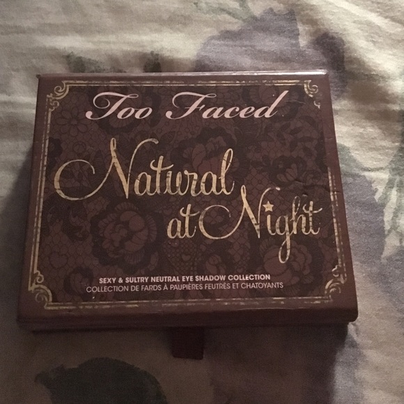 ❌ON HOLD❌Too Faced Natural at Night