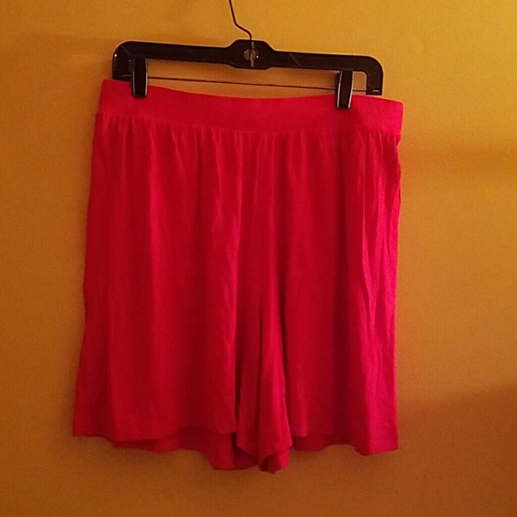 ASOS Curve Pink Cotton Shorts Size 14