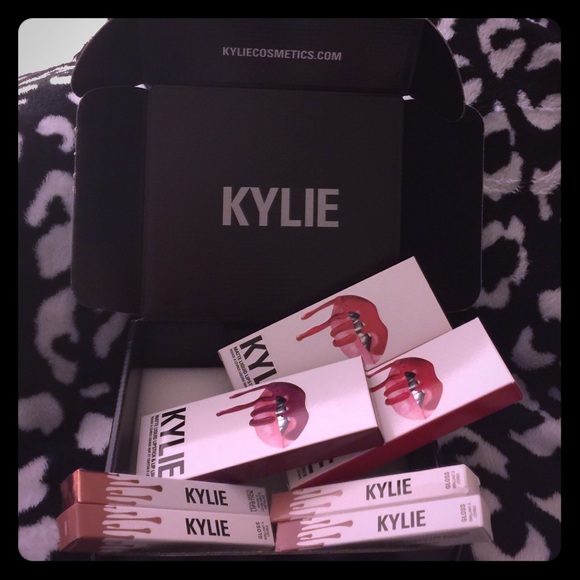 Kylie Jenner 💯 authentic Matte Liquid Lipstick