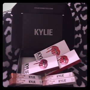 Kylie Jenner 💯 authentic Matte Liquid Lipstick