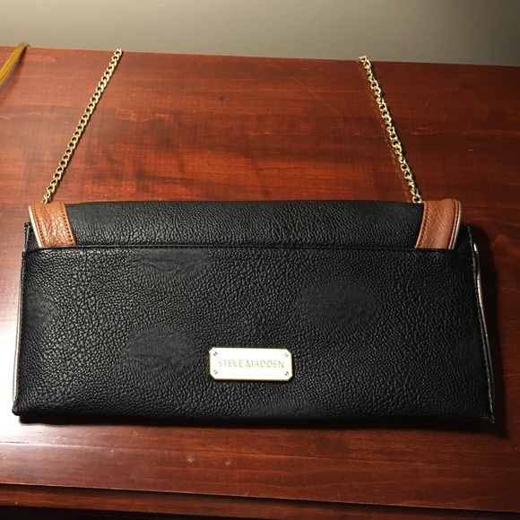 Clutch - Picture 3 of 4