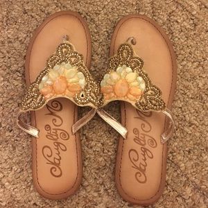 Buckle Naughty Monkey flip flops