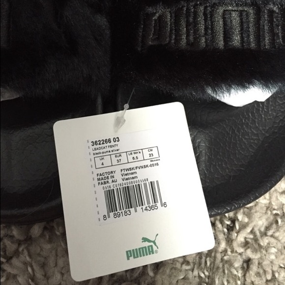 PUMA X Rihanna leadcat Fenty fur slides black - Picture 4 of 4